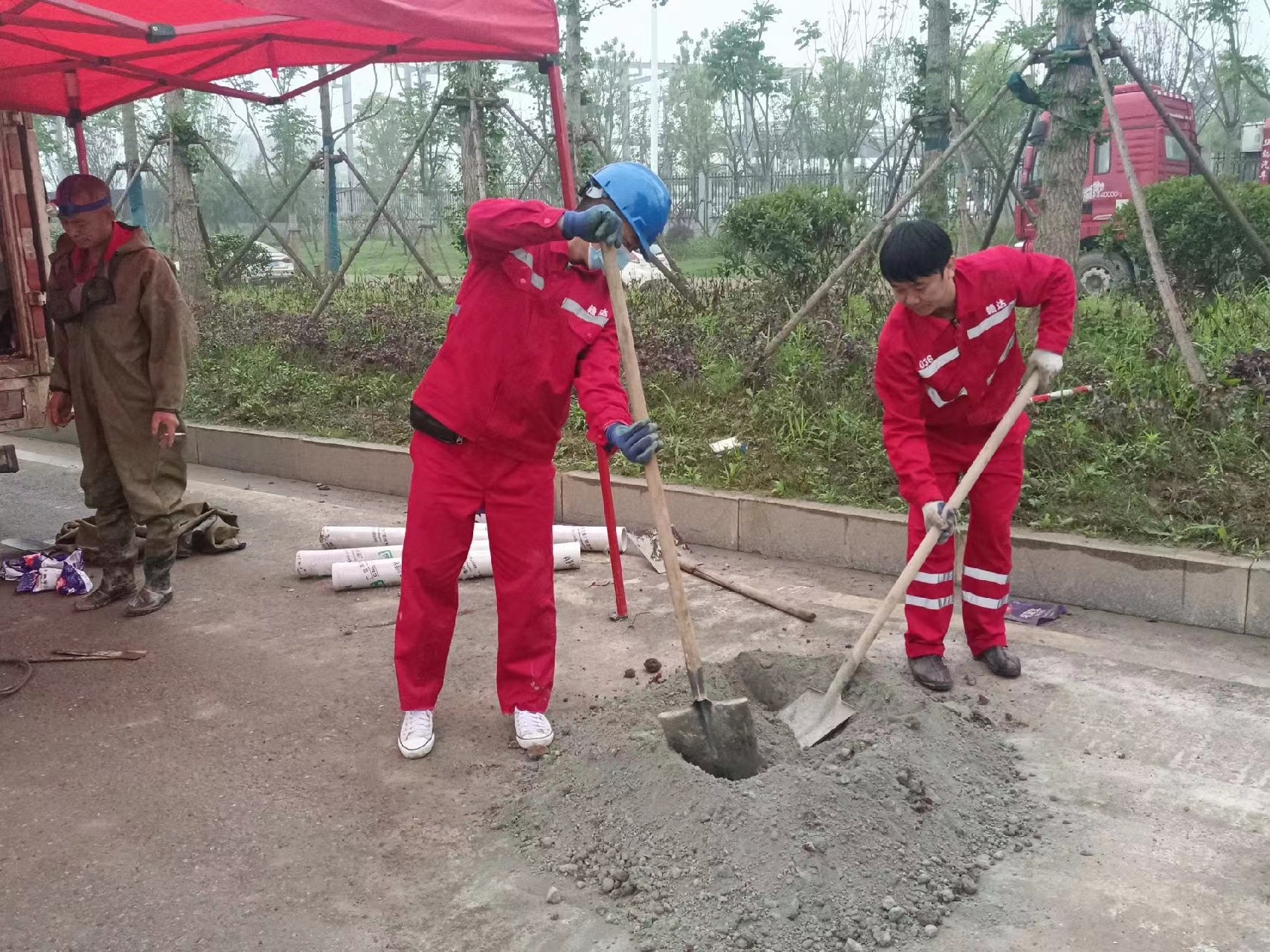 凌海管道疏通哪家好】及时进行市政管道清淤